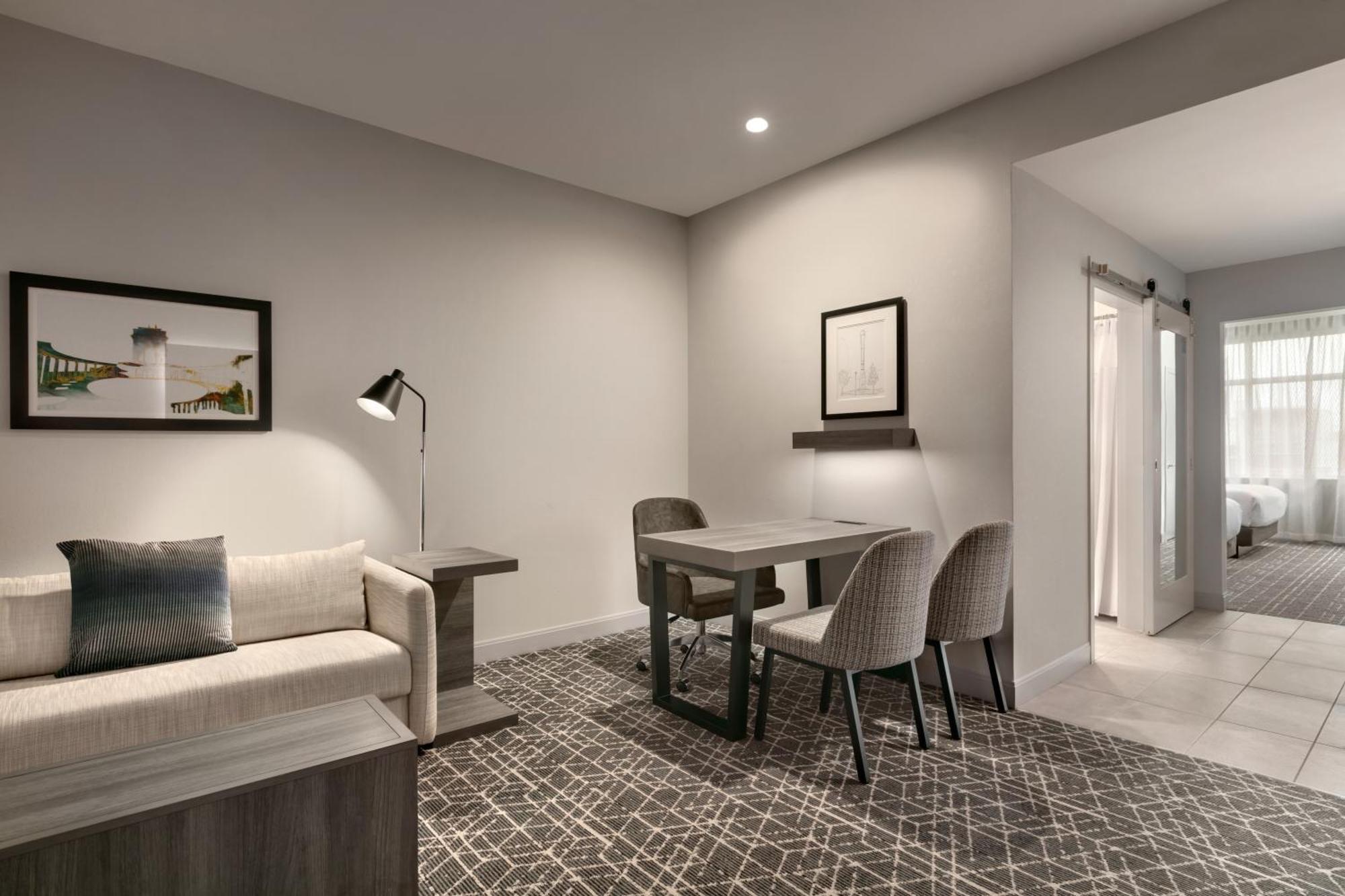 Embassy Suites By Hilton Atlanta Midtown Экстерьер фото