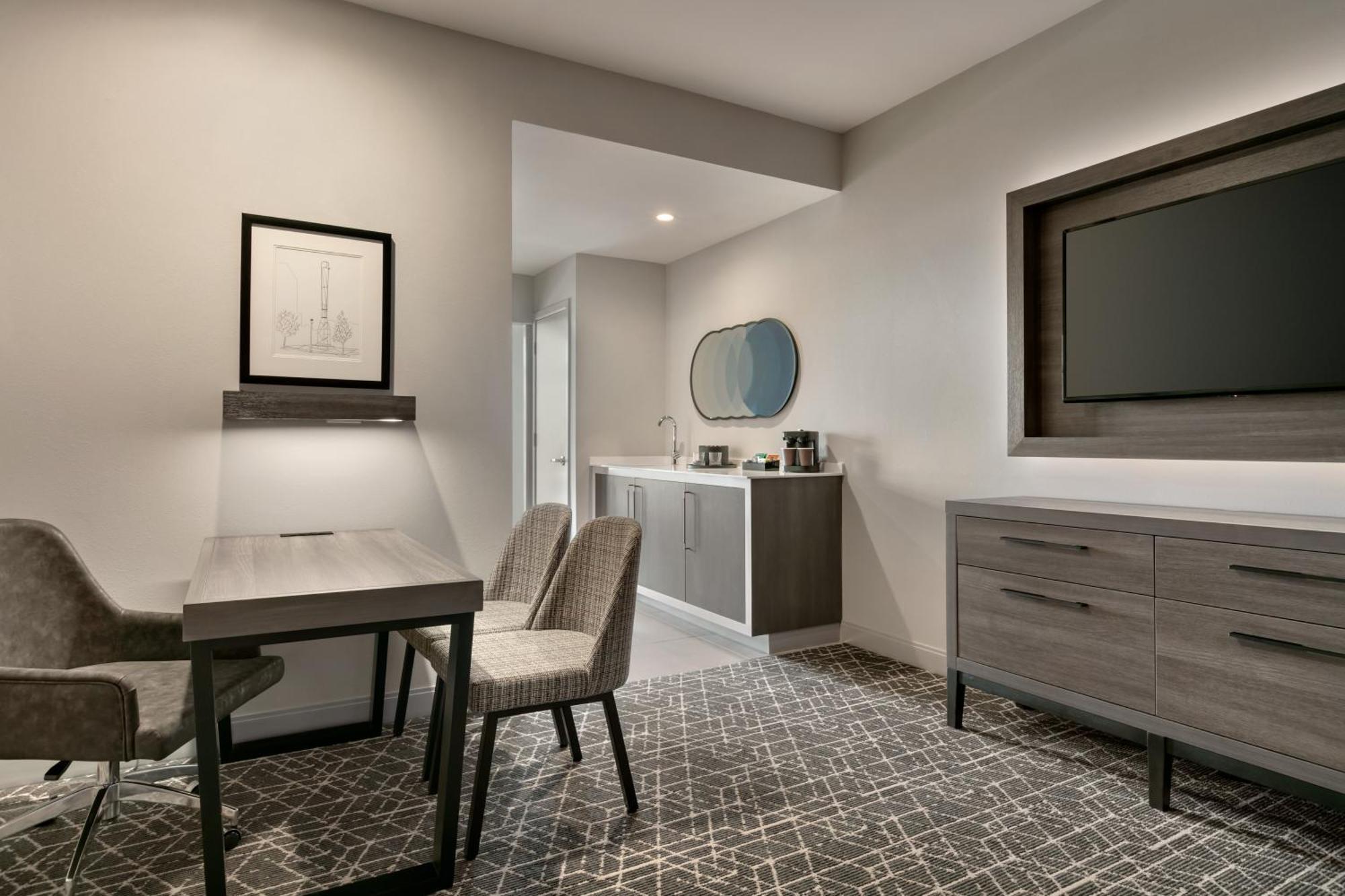 Embassy Suites By Hilton Atlanta Midtown Экстерьер фото